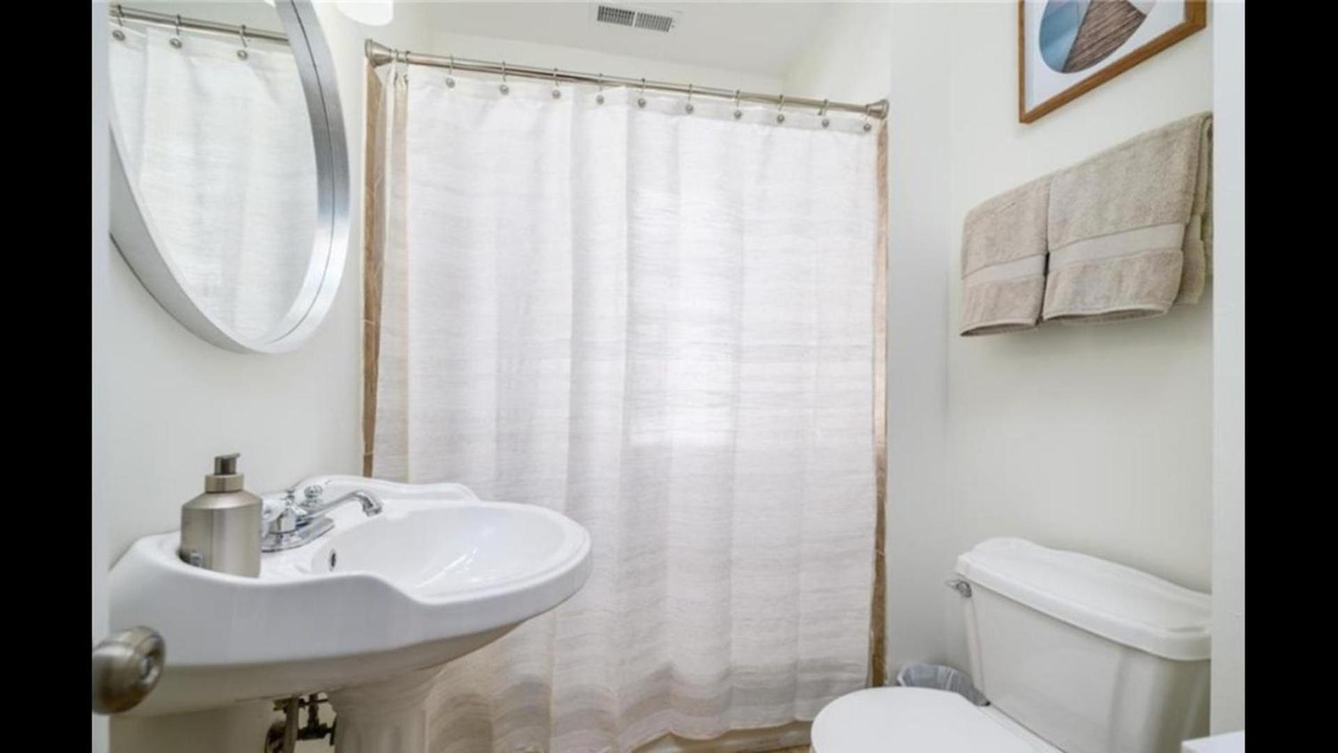 Black Rock Home - 4 Bed - Jacuzzi Bath - Beach Bridgeport Exterior foto